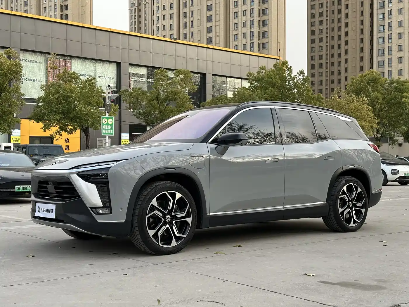 NIO ES8 2020 415KM Signature Edition 6-Seater