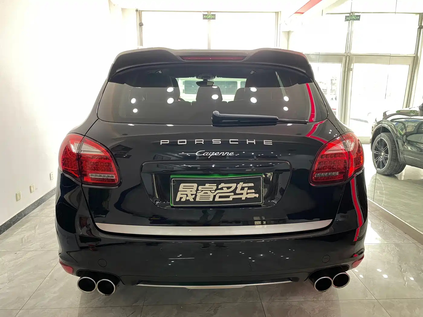 Porsche Cayenne 2014 Cayenne Platinum Edition 3.0T фото 4
