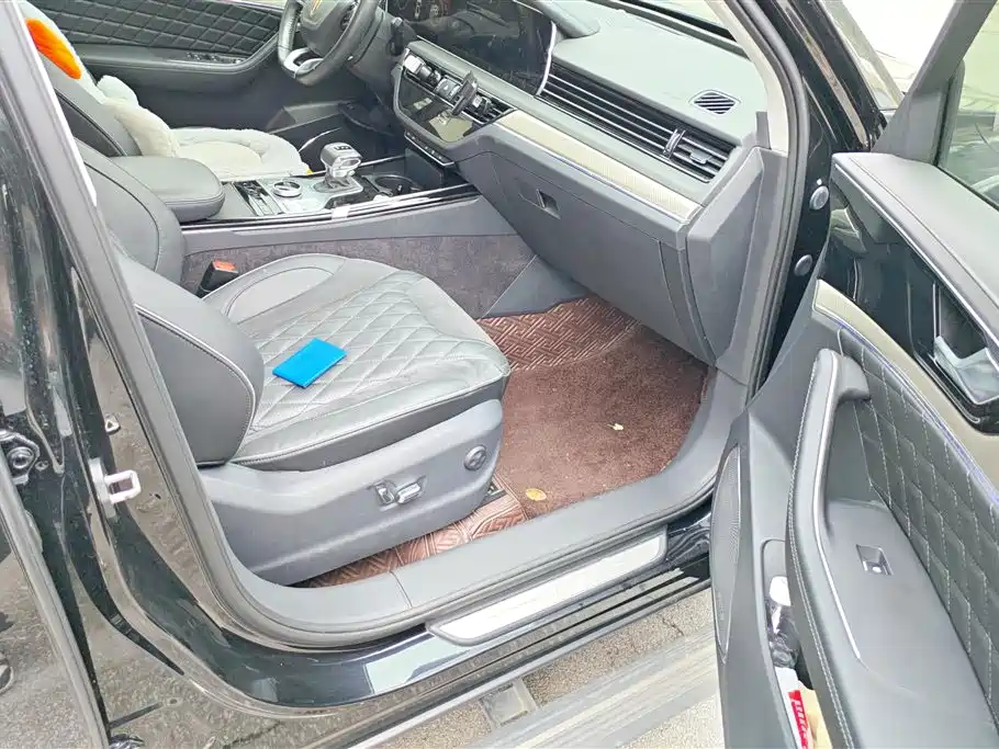 Hongqi HS5 2019 2.0T Smart Connect Enjoy Edition фото 8