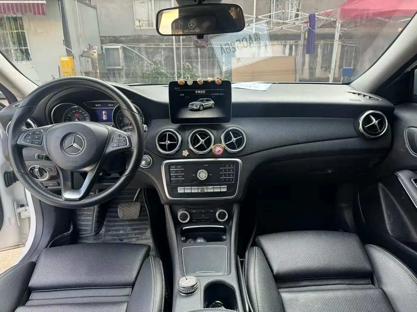 Mercedes-Benz GLA 2018 GLA 200 Dynamic фото 5