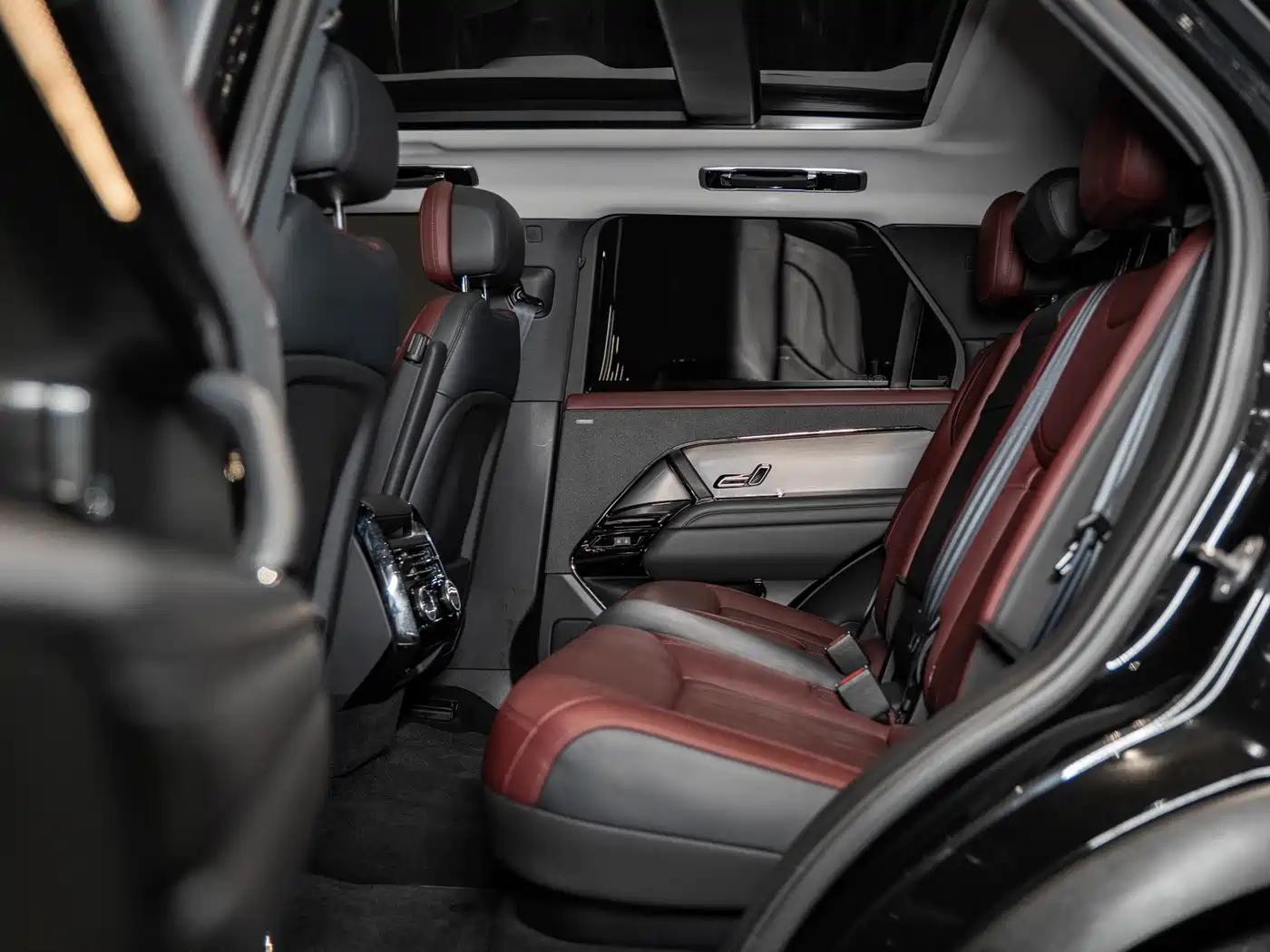 Land Rover Range Rover Sport 2023 400PS Dynamic HSE фото 18