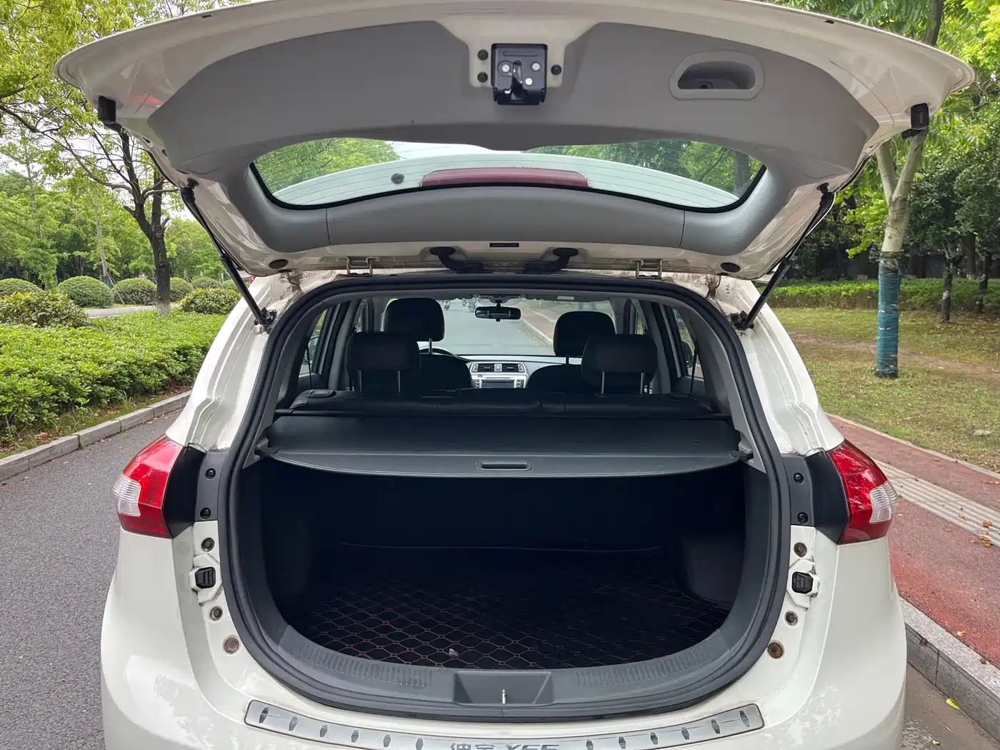 BAIC Senova X65 2016 2015 2.0T Automatic Elite
