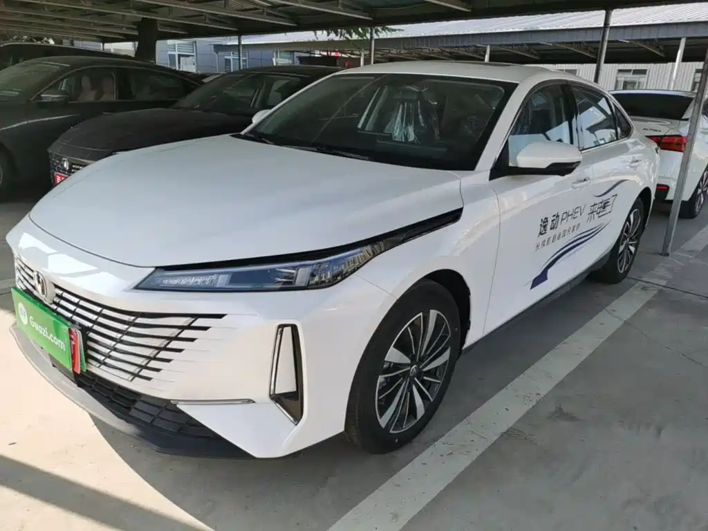 Changan Eado PHEV 2025 Smart New Blue Whale 145KM Battleship Edition