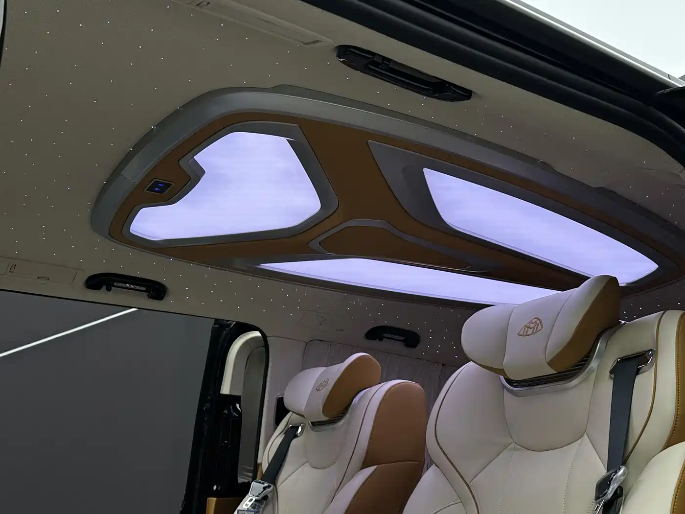 Mercedes-Benz Vito 2021 2.0T Business Edition 7-seater фото 13