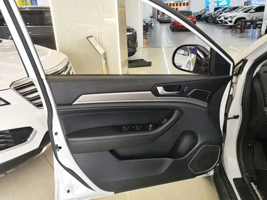 Photo 7 - Haval H6