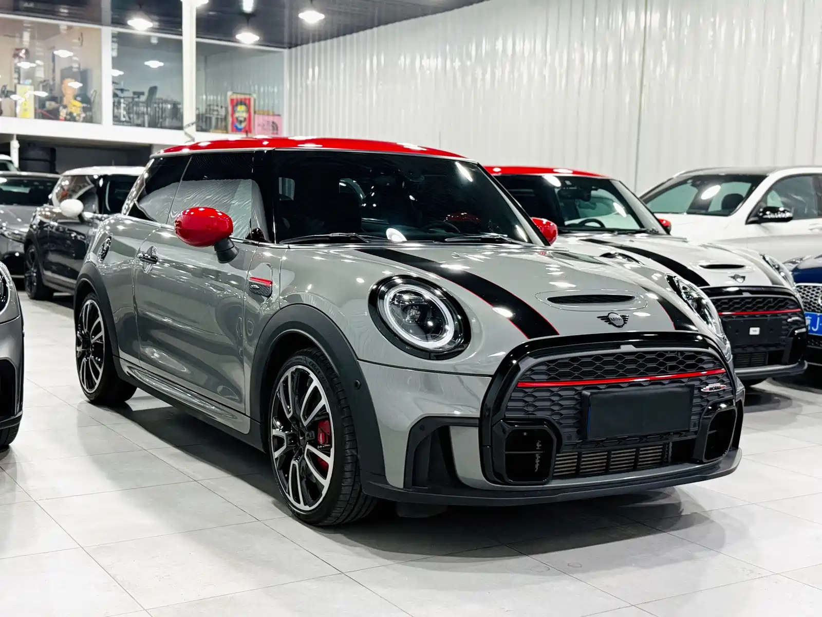 Фото 1 - MINI JCW
