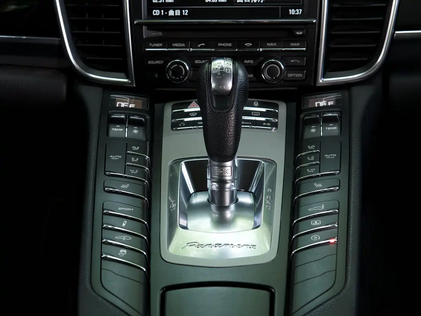 Фото 9 - Porsche Panamera