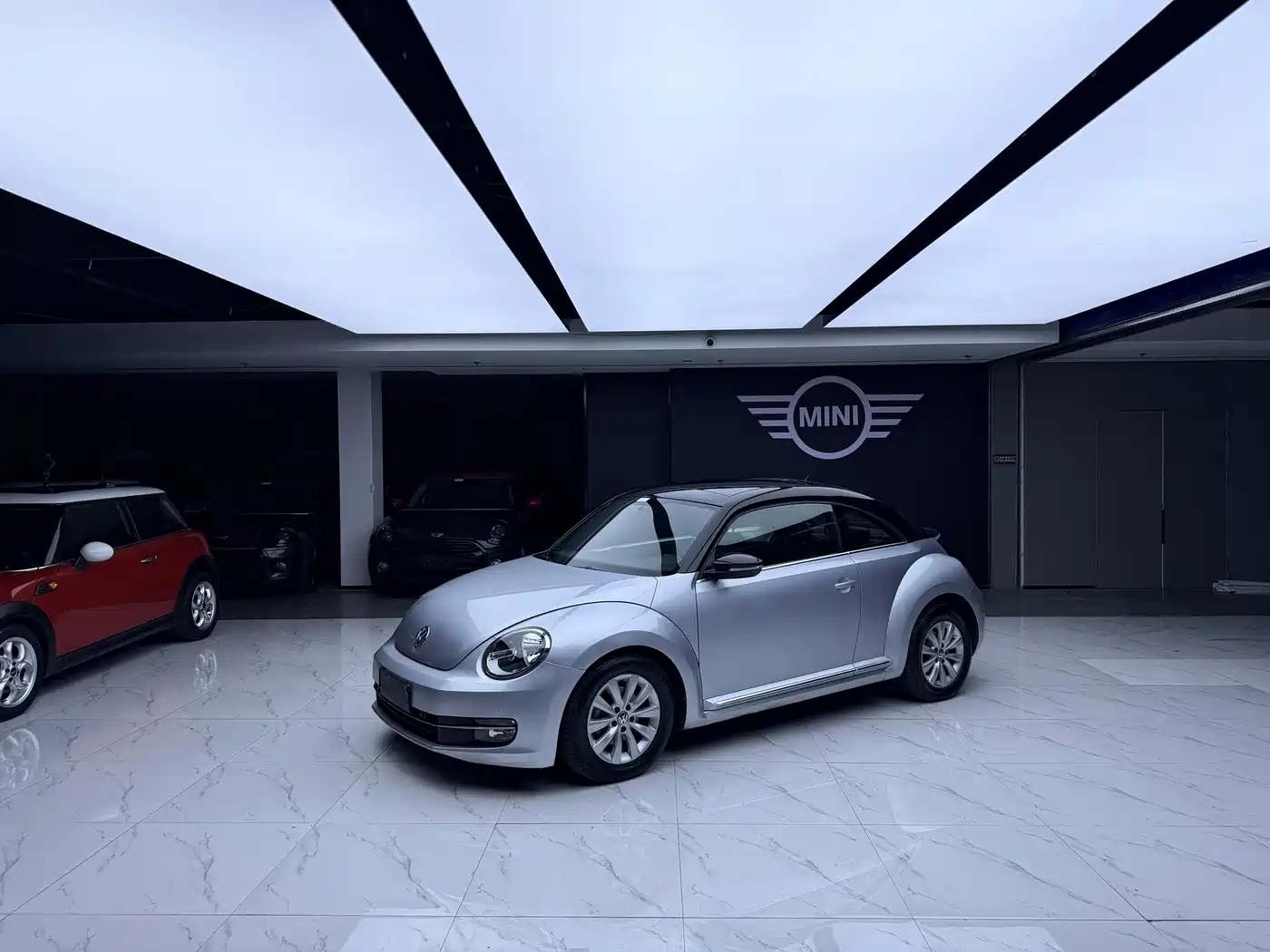 Volkswagen Beetle 2013 1.4TSI Comfort фото 12