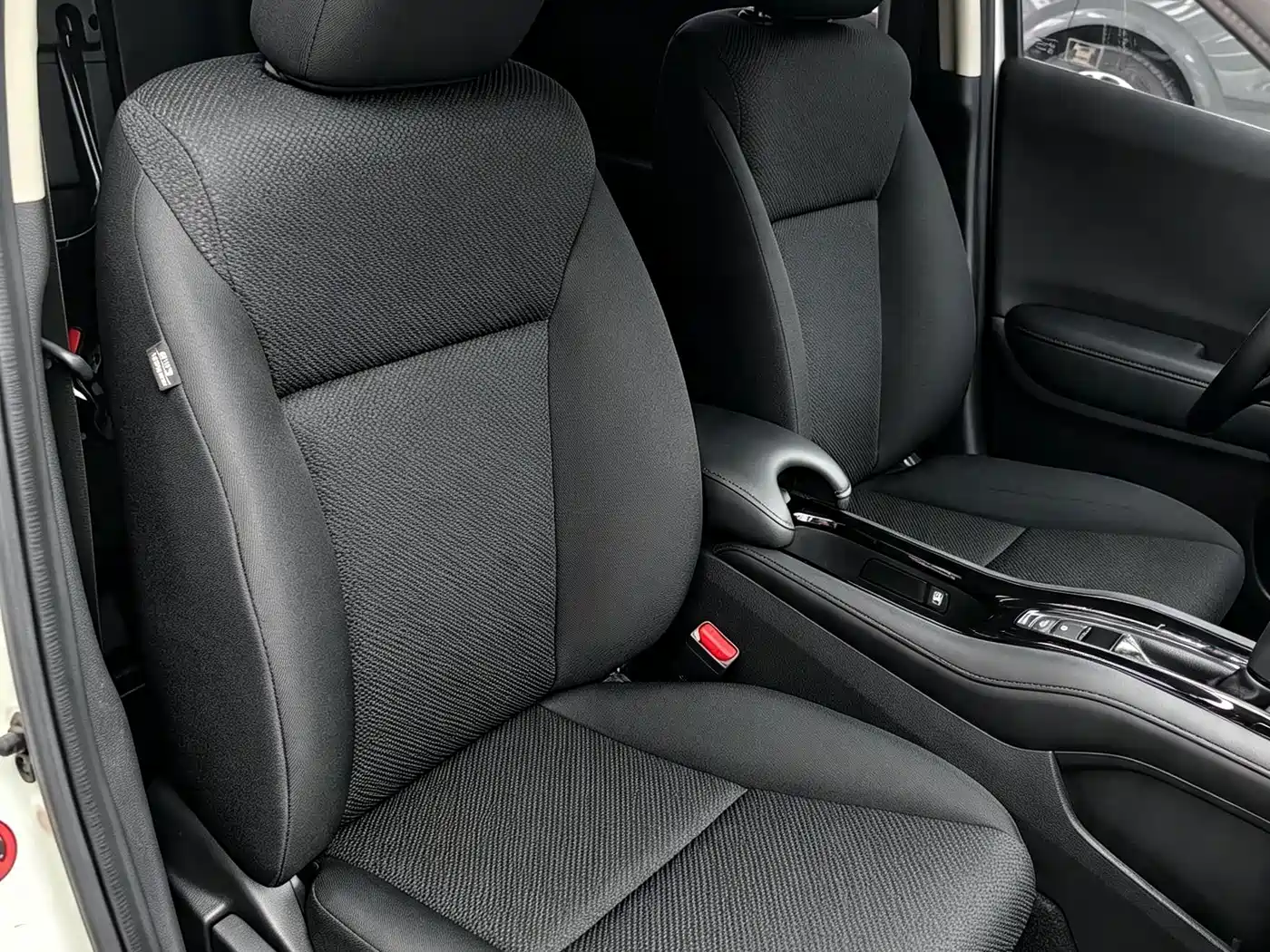 Honda Vezel 2015 2015 1.5L CVT 2WD Comfort
