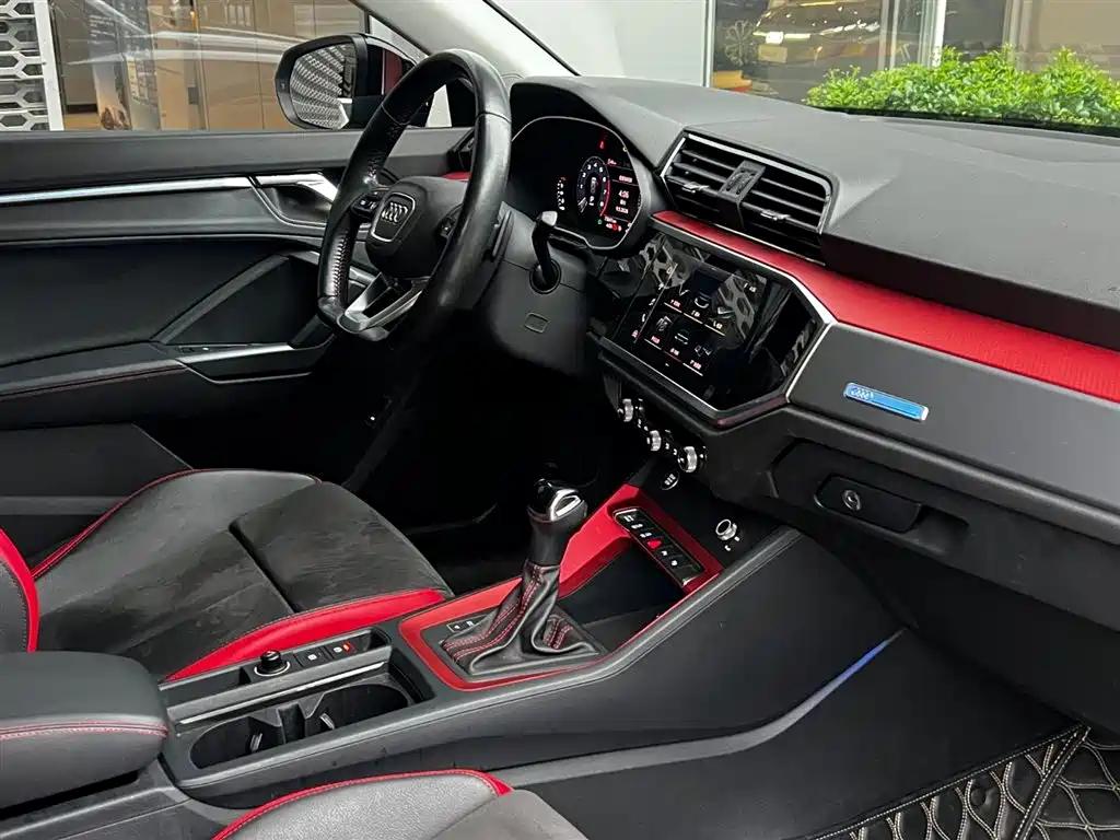 Audi Q3 2021 40 TFSI Fashion Sport фото 21