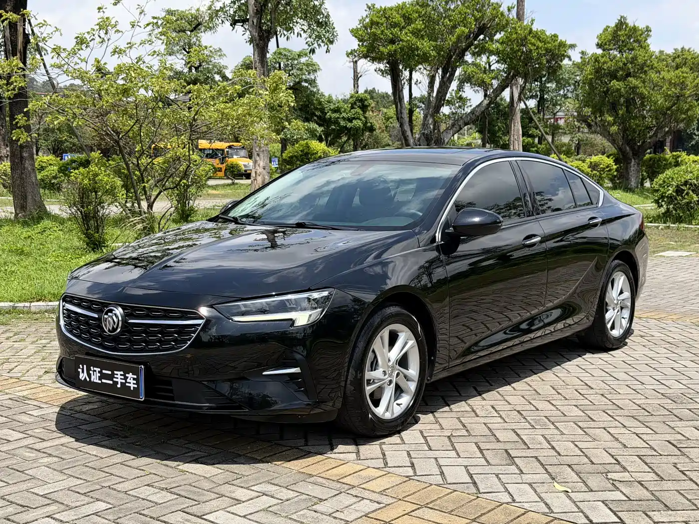 BUICK REGAL
