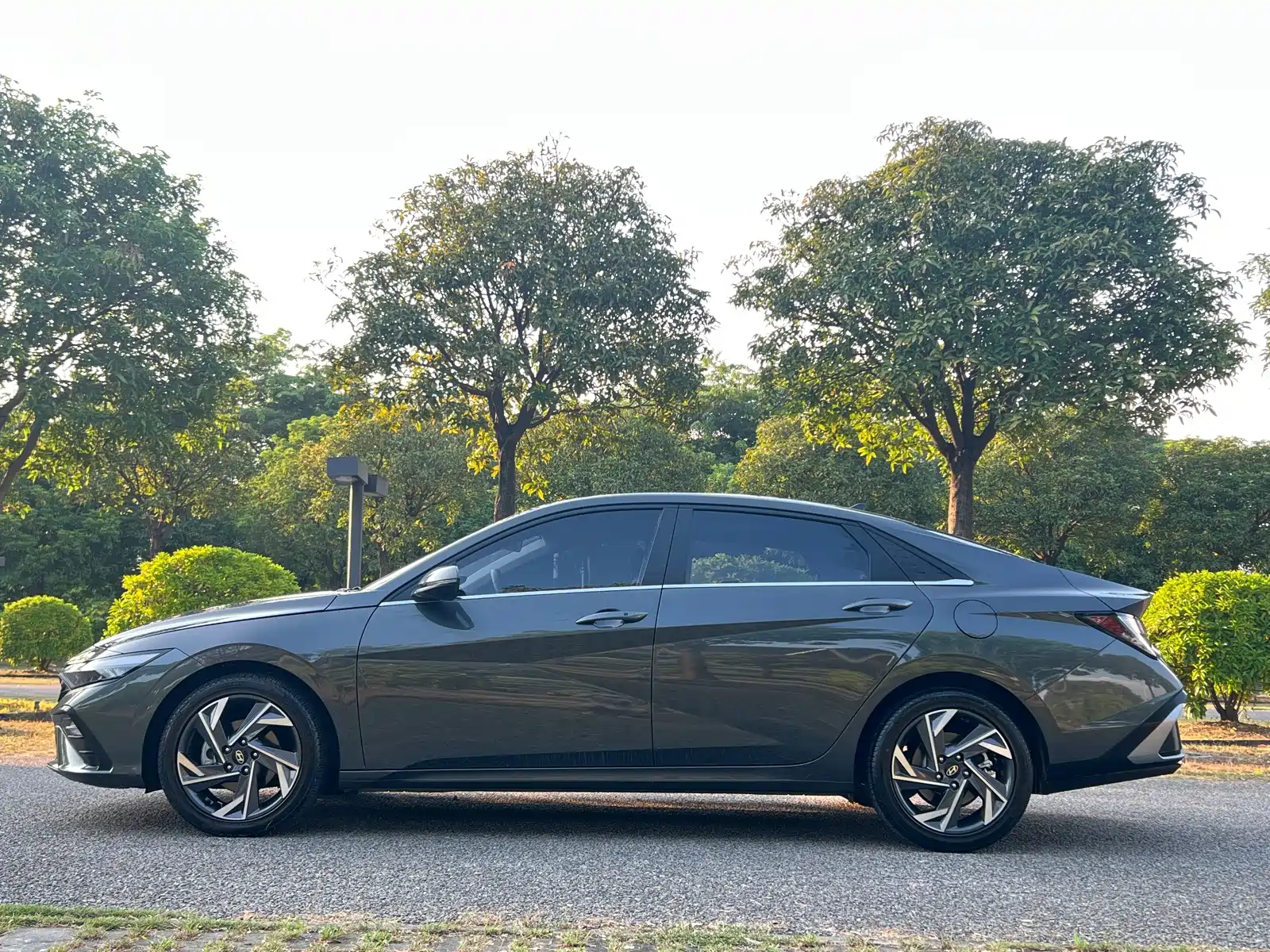 صورة 7 - Hyundai Elantra