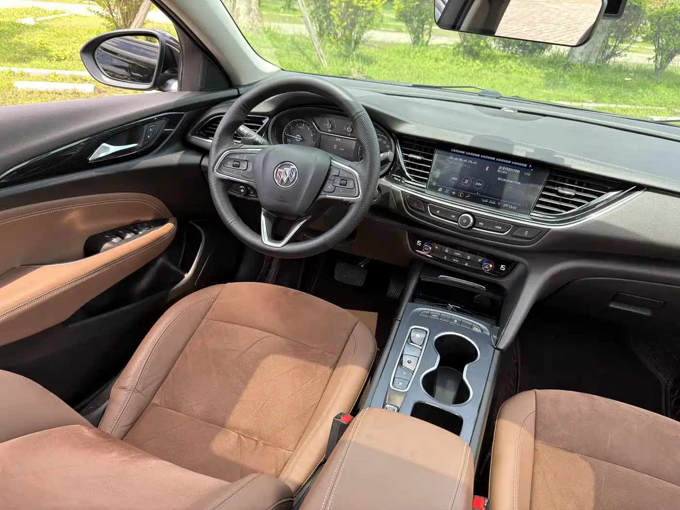 BUICK REGAL