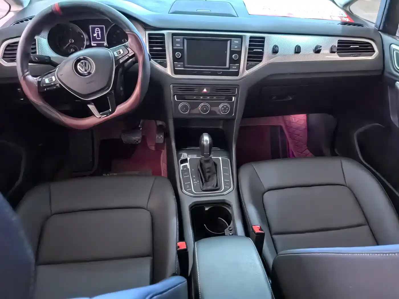 Volkswagen Golf Sportsvan 2020 280TSI Automatic Curiosity фото 8