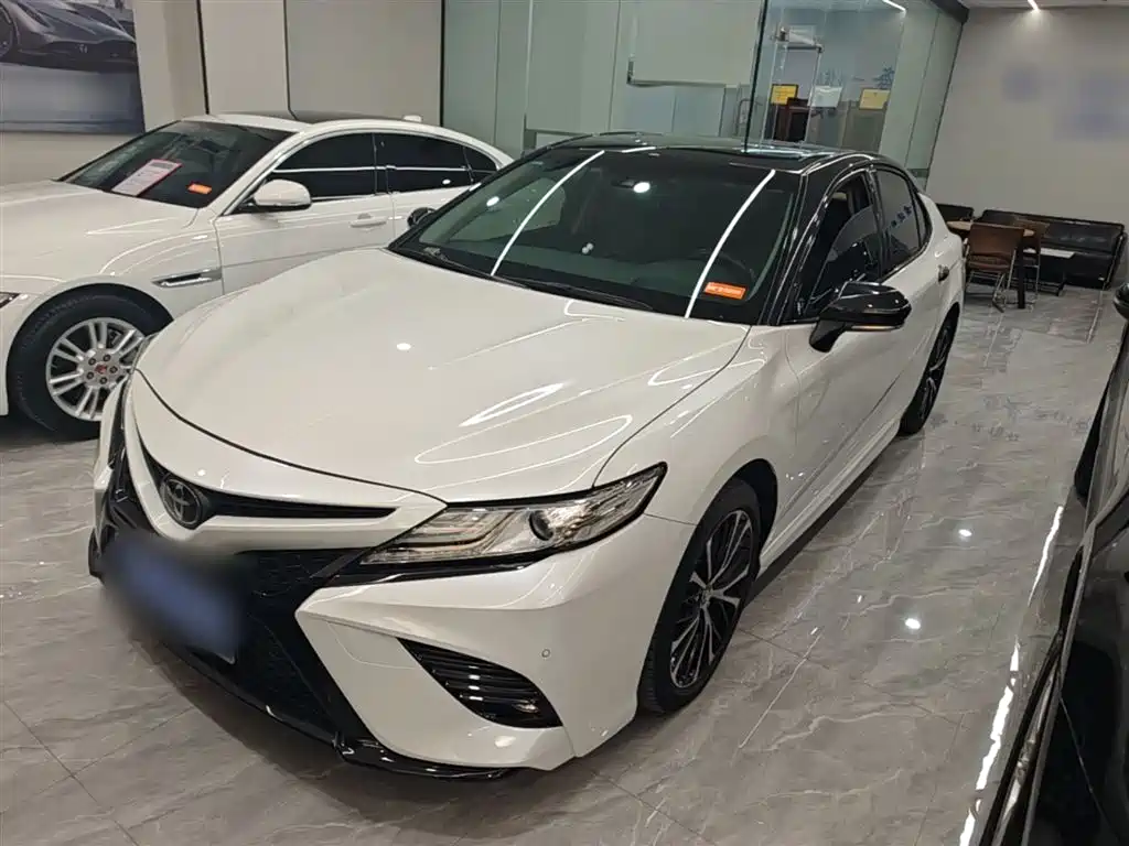 Toyota Camry 2019 Facelift 2.5S F Sport Version фото 2