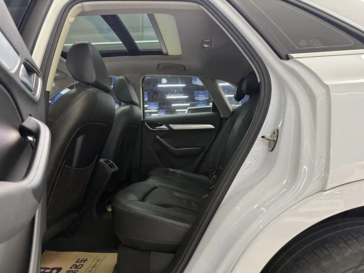 Audi Q3 2015 35 TFSI quattro Technology фото 4