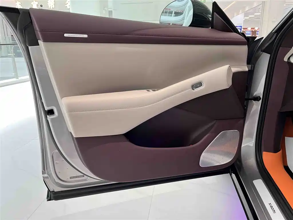 Xiaomi Auto Xiaomi YU7 2025 Extended Range RWD Edition фото 7