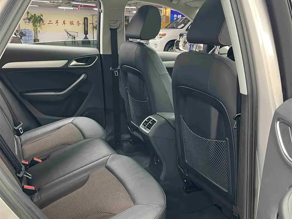 Audi Q3 2017 35 TFSI Fashion фото 8
