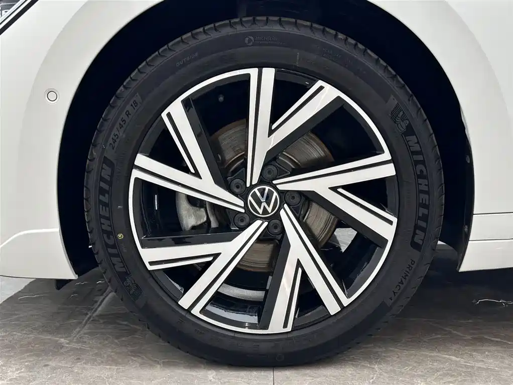 Volkswagen FAW-Volkswagen CC 2021 380TSI Eye-catching Edition фото 20
