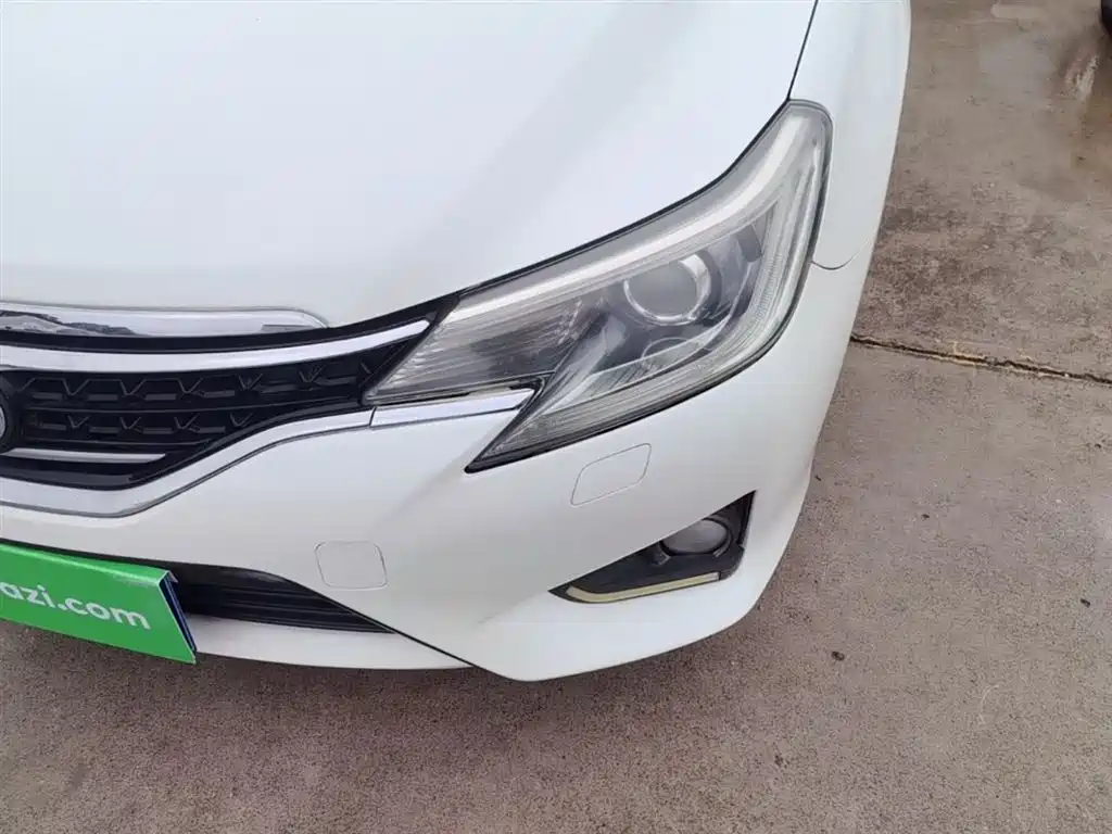 Toyota Reiz 2013 2.5S Elite Edition фото 24