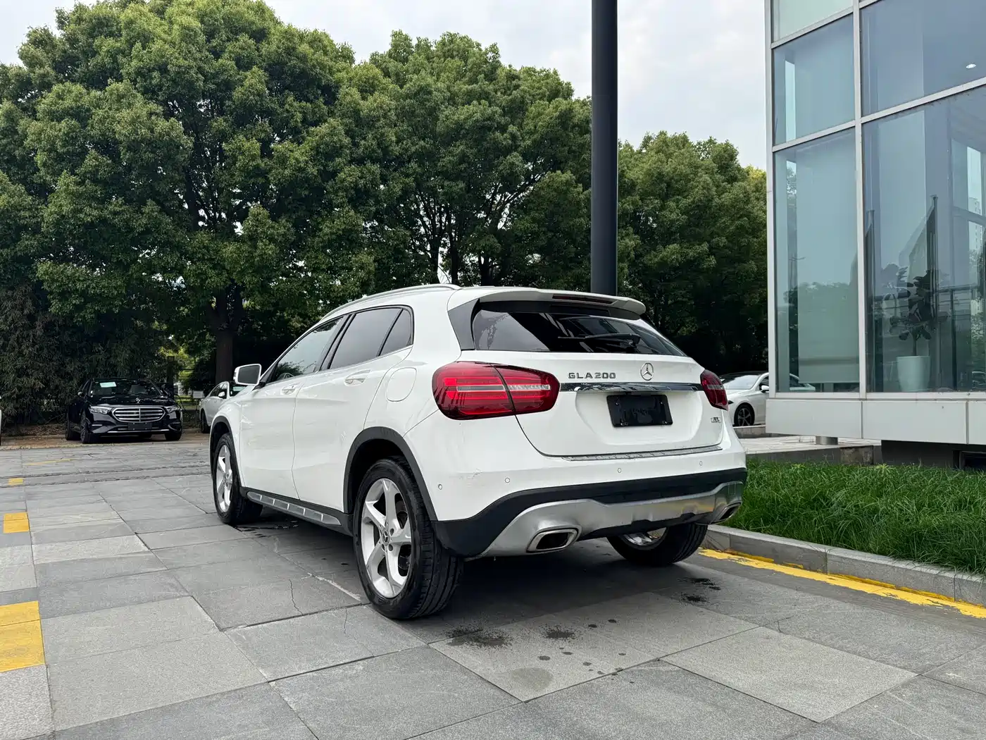 Mercedes-Benz GLA 2018 GLA 200 Dynamic фото 14
