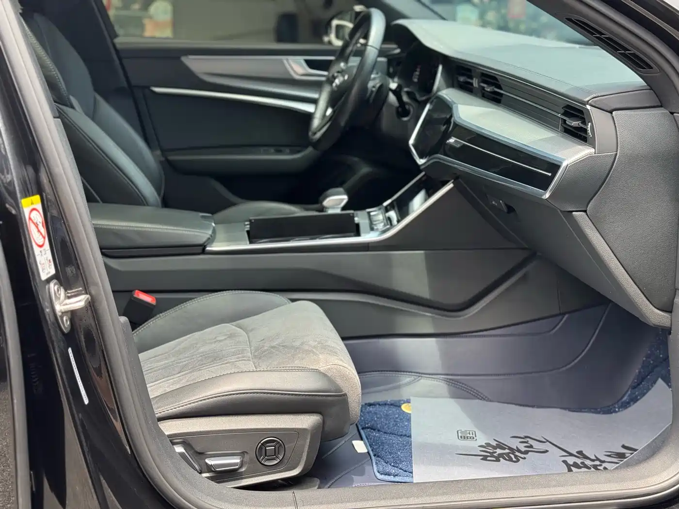 Audi A6L 2024 45 TFSI quattro Premium Dynamic фото 6