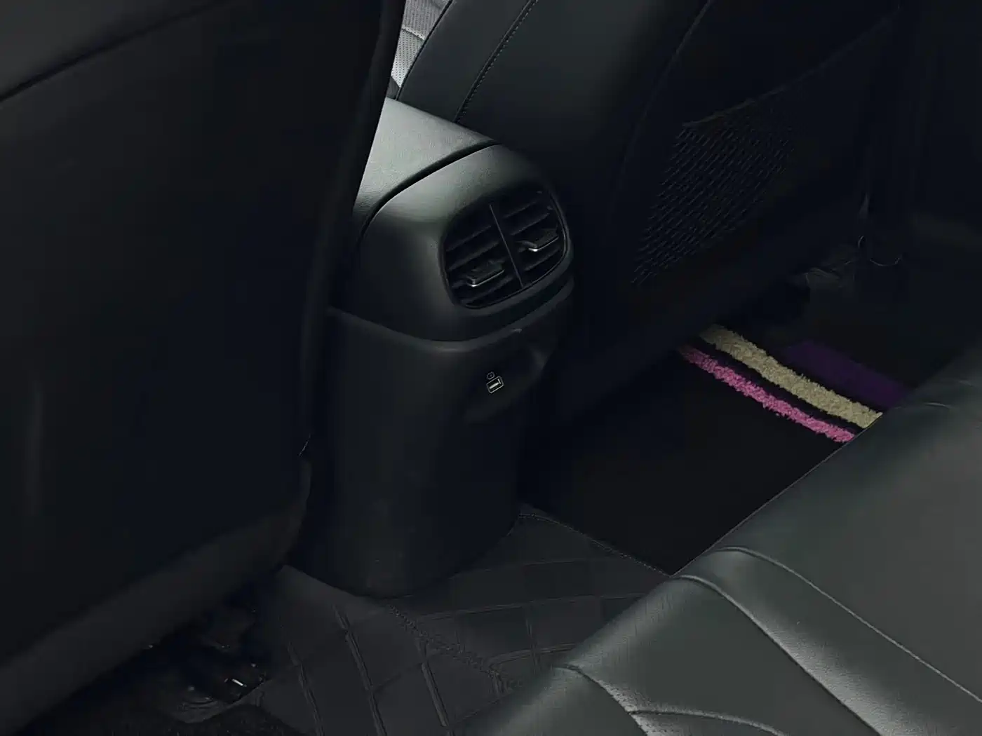 Hyundai Elantra 2022 1.5L CVT GLX Elite Edition фото 9