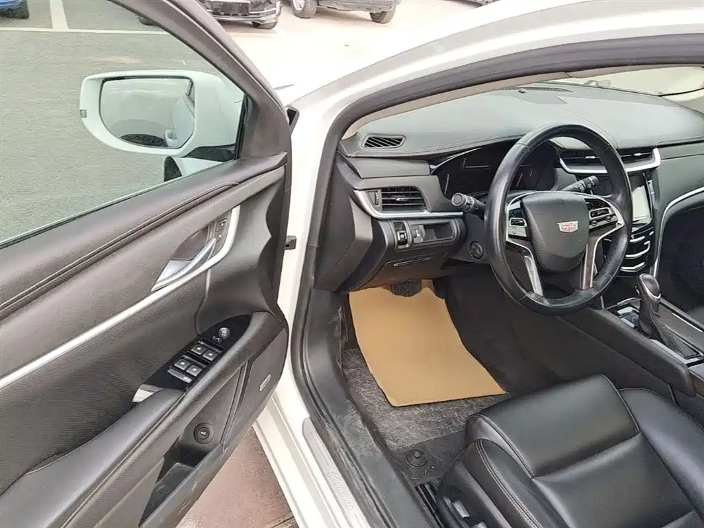 Cadillac XTS 2018 28T Technology фото 16