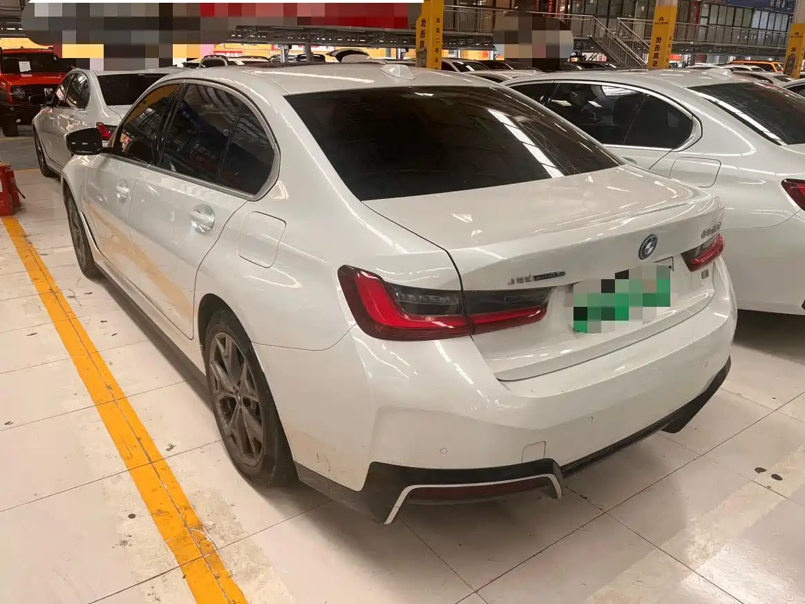 BMW i3 2024 eDrive 35 L фото 15