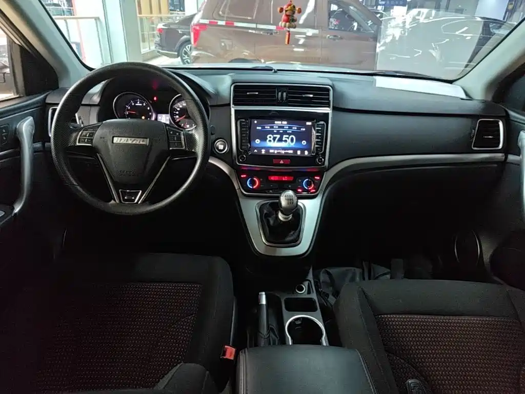 Фото 10 - Haval M6