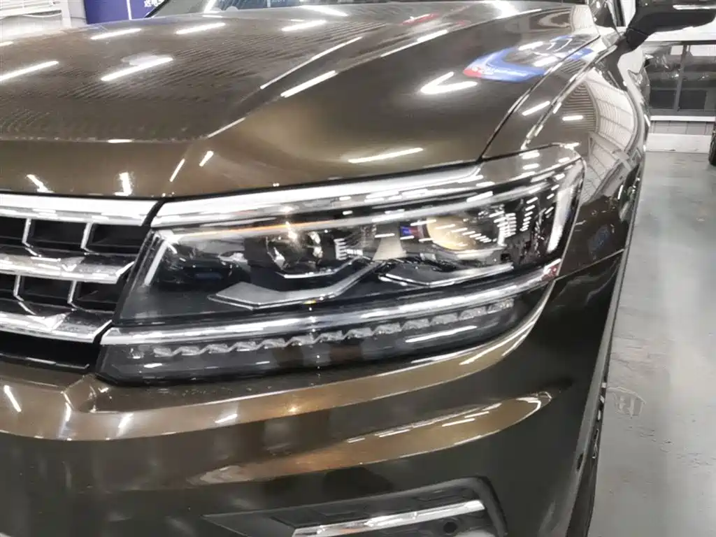 Volkswagen Tiguan L 2018 330TSI Automatic 2WD Flagship Edition фото 24