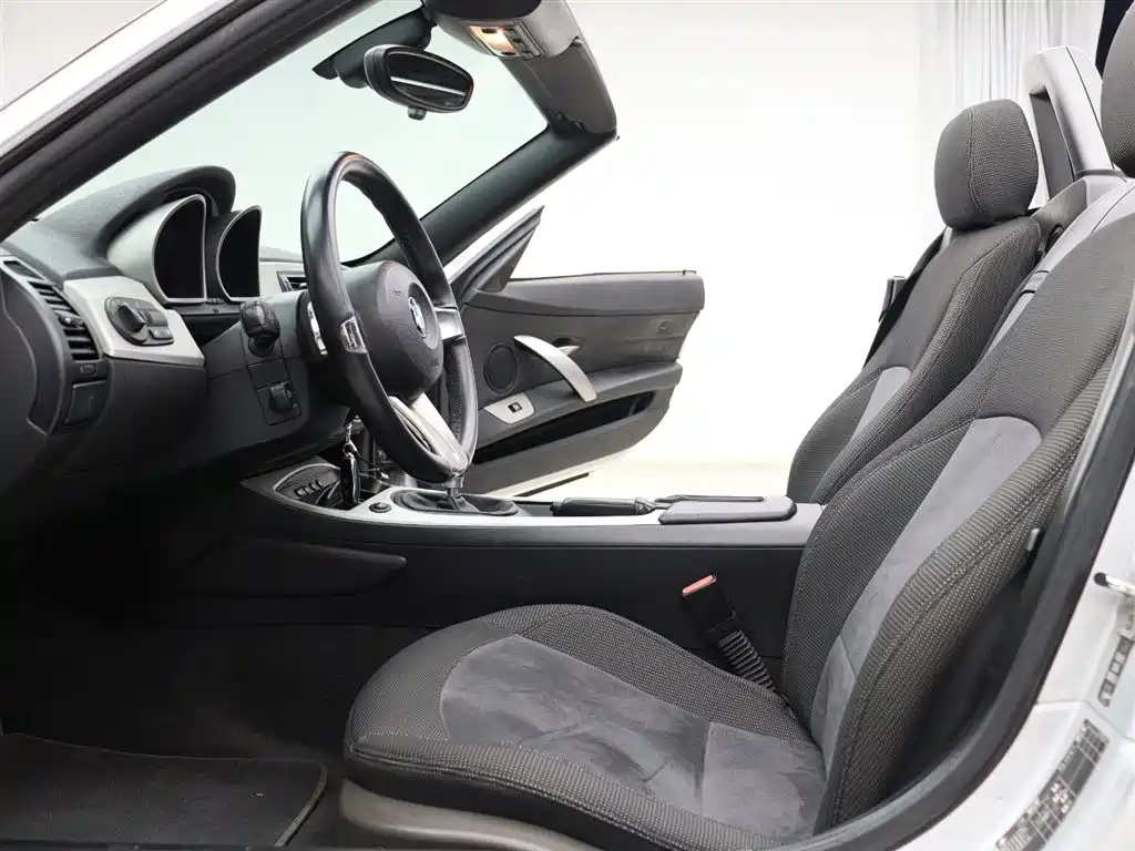BMW Z4 2007 2006 2.5si Convertible Sports Car