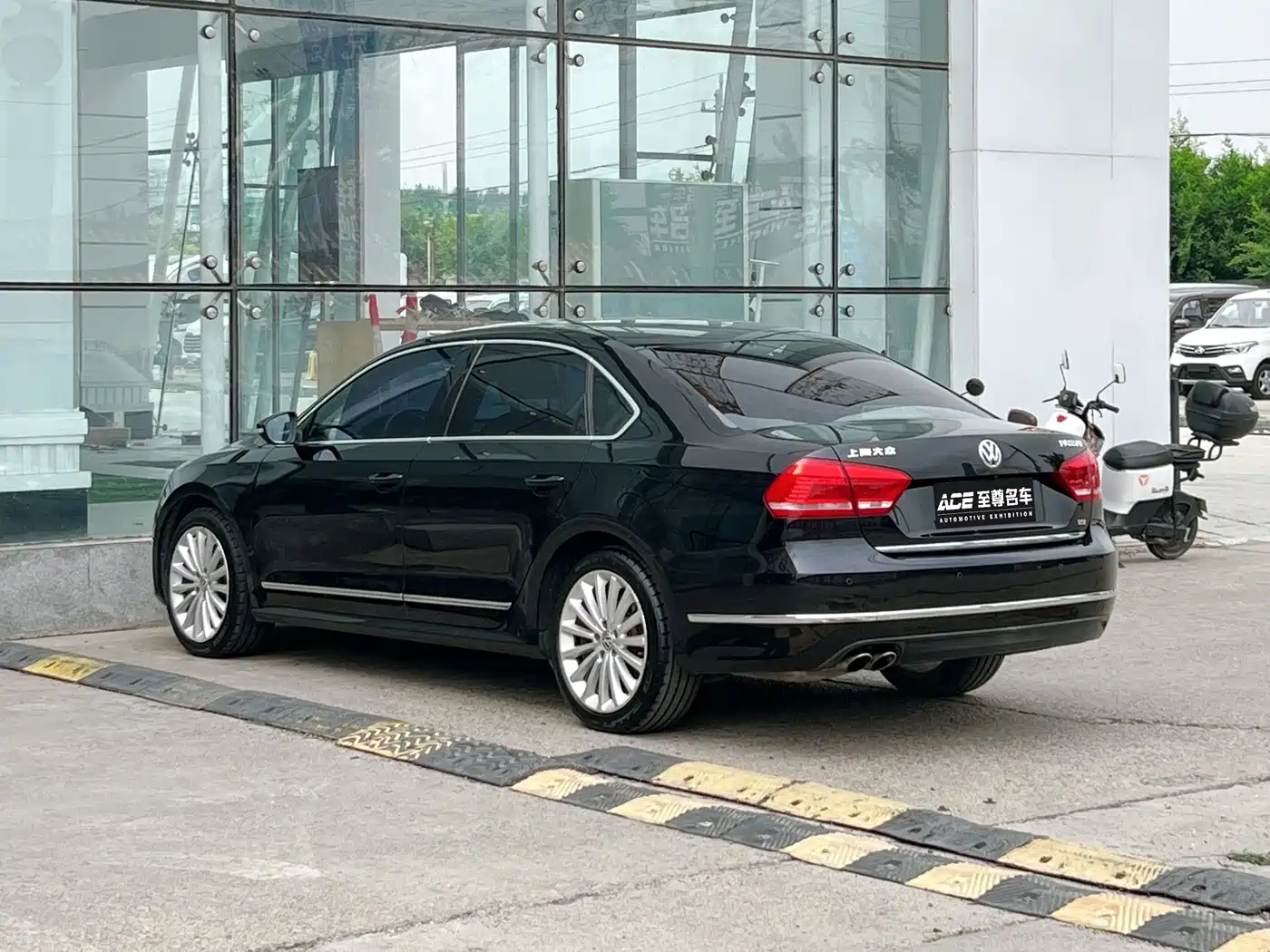 Volkswagen Passat 2012 2011 2.0TSI DSG Ultimate