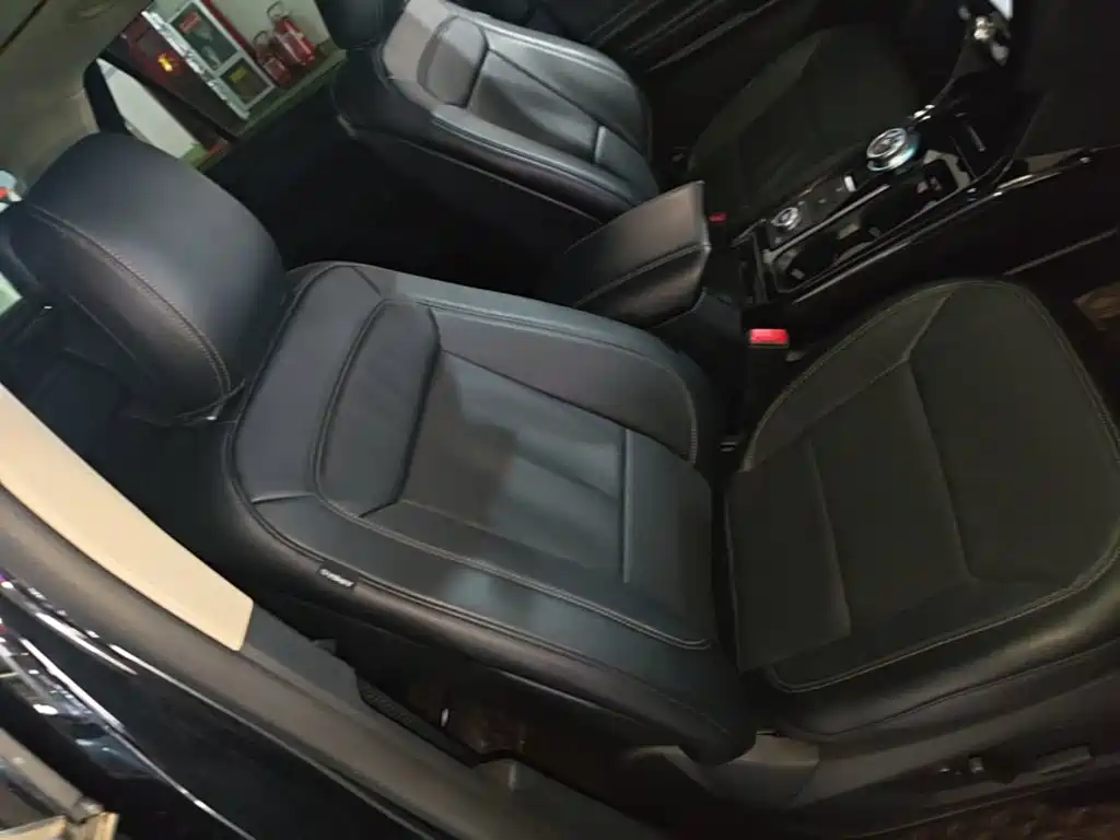 Ford Explorer 2021 2020 EcoBoost 285 AWD Trend Edition 7-Seater