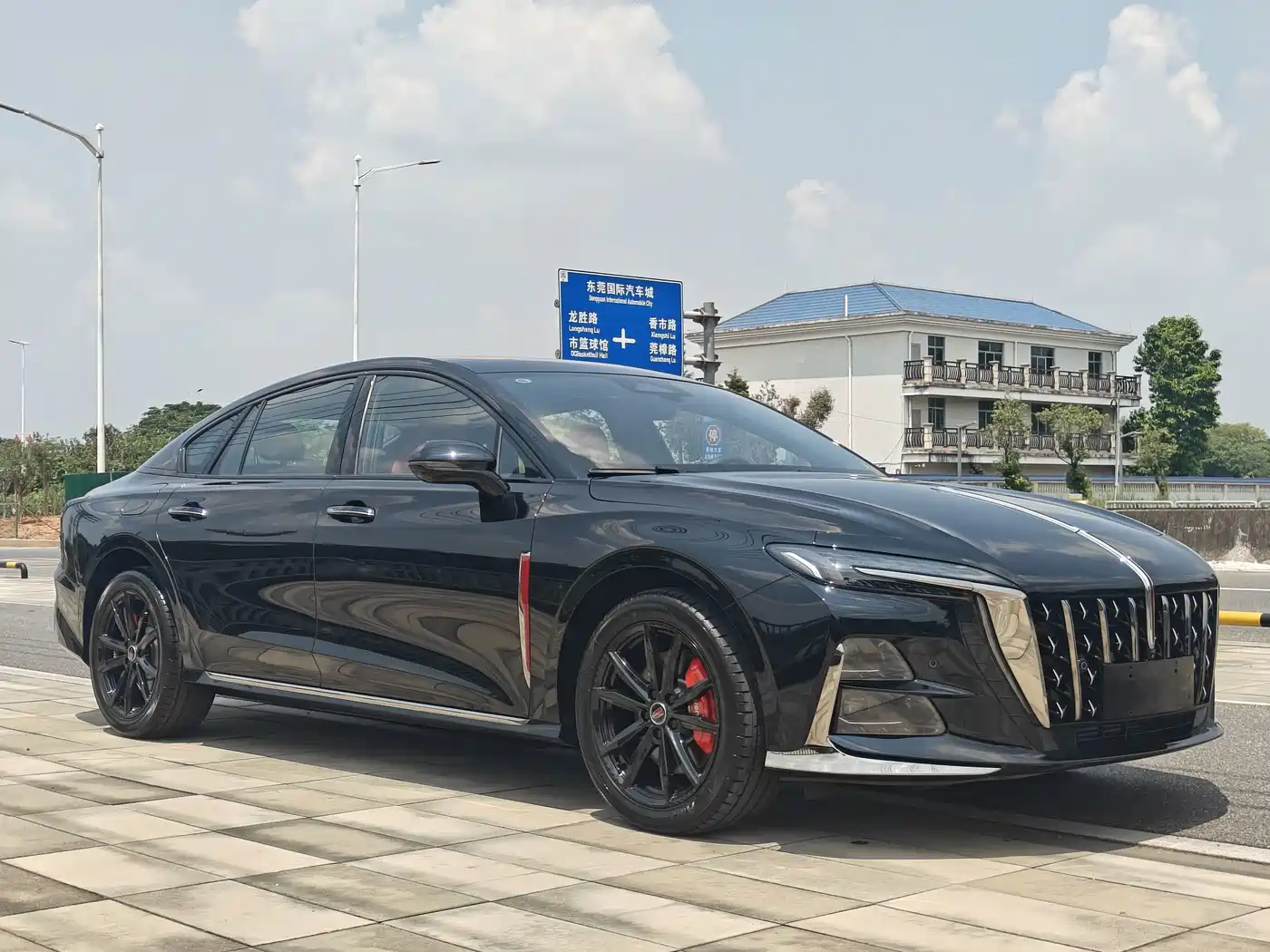 Hongqi H6 2025 2025 Model 2.0T Fashion Edition