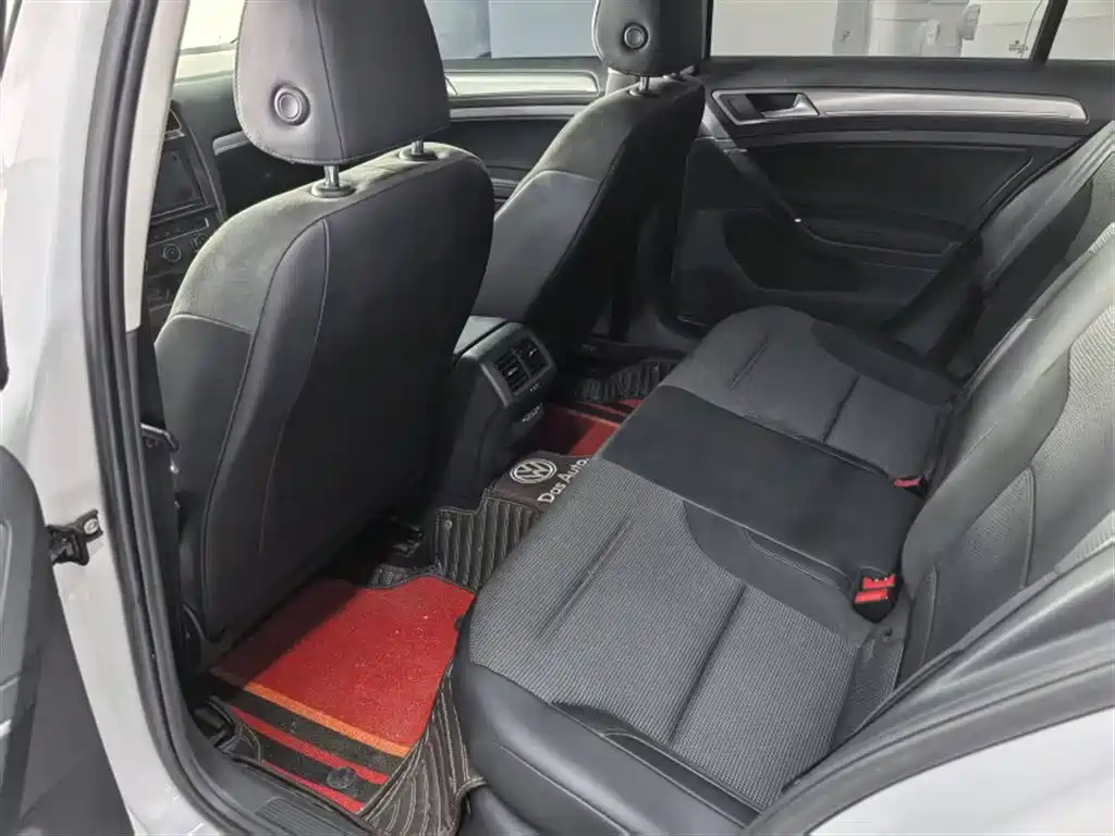 Volkswagen Golf 2019 280TSI DSG Comfort China VI фото 10