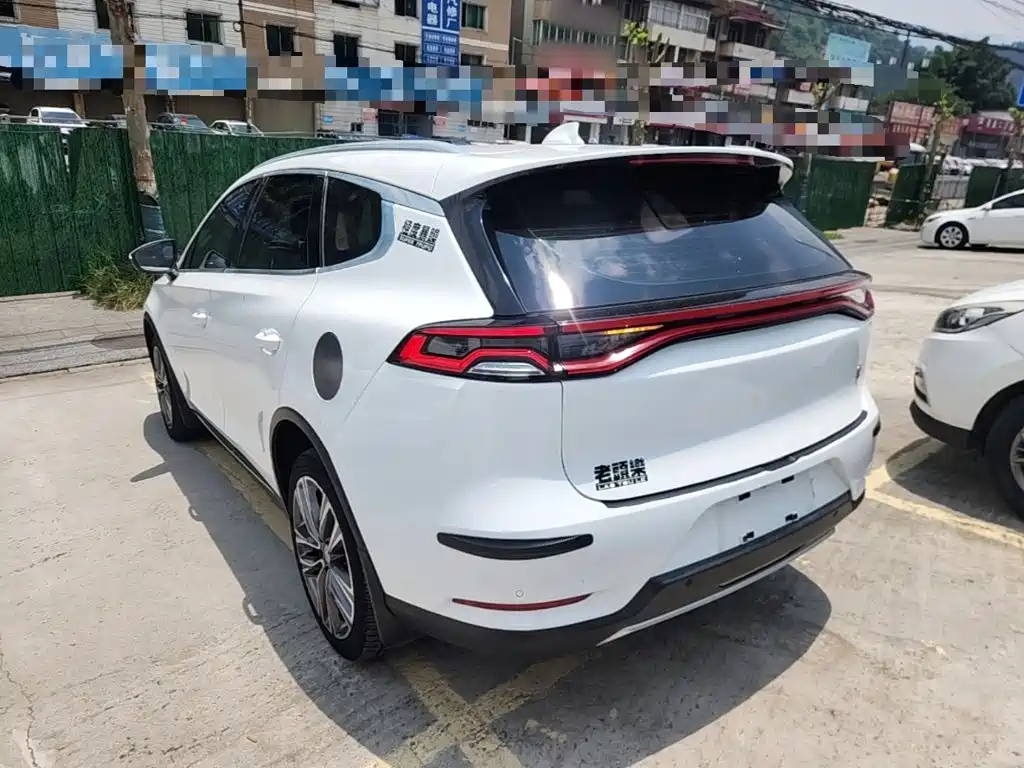 BYD TANG