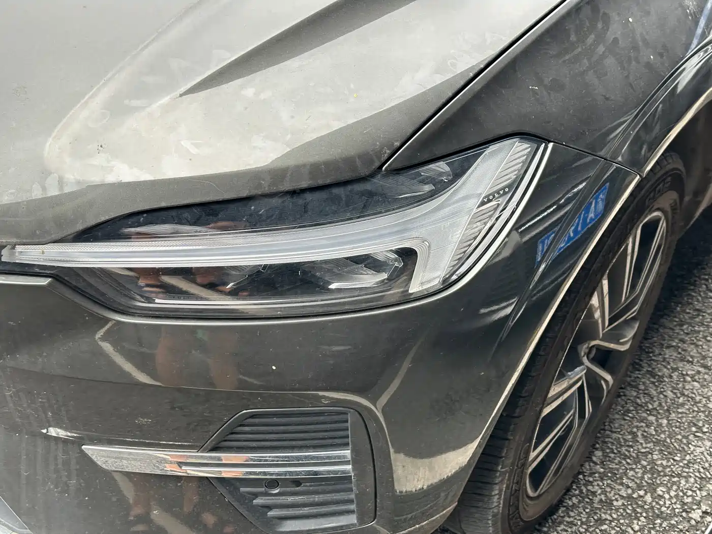 VOLVO XC60