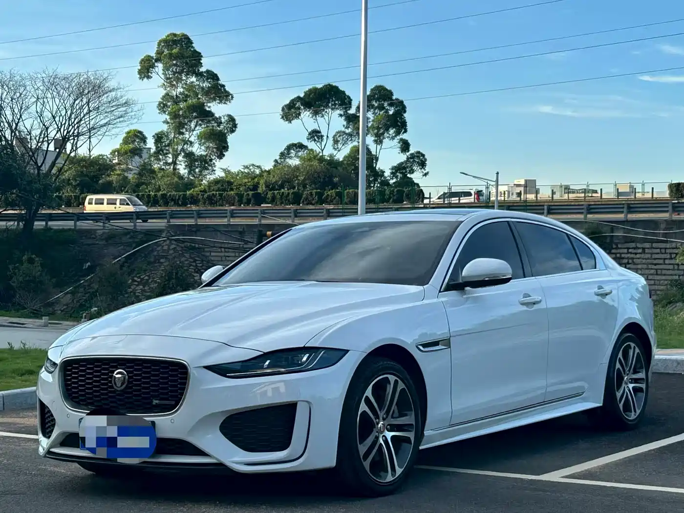 Jaguar XEL 2022 2.0T 250PS R-DYNAMIC S Progressive Sport Edition