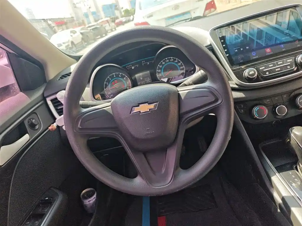 Chevrolet Cavalier 2018 320 Auto Enjoy Sunroof Edition фото 3