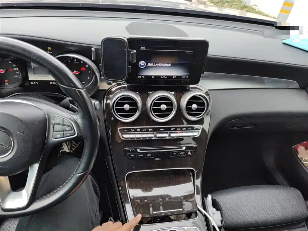Mercedes-Benz GLC 2017 GLC 260 4MATIC Dynamic фото 6