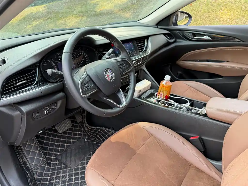 BUICK REGAL