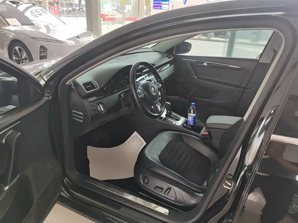Volkswagen Magotan 2016 1.8TSI Smart Luxury фото 16