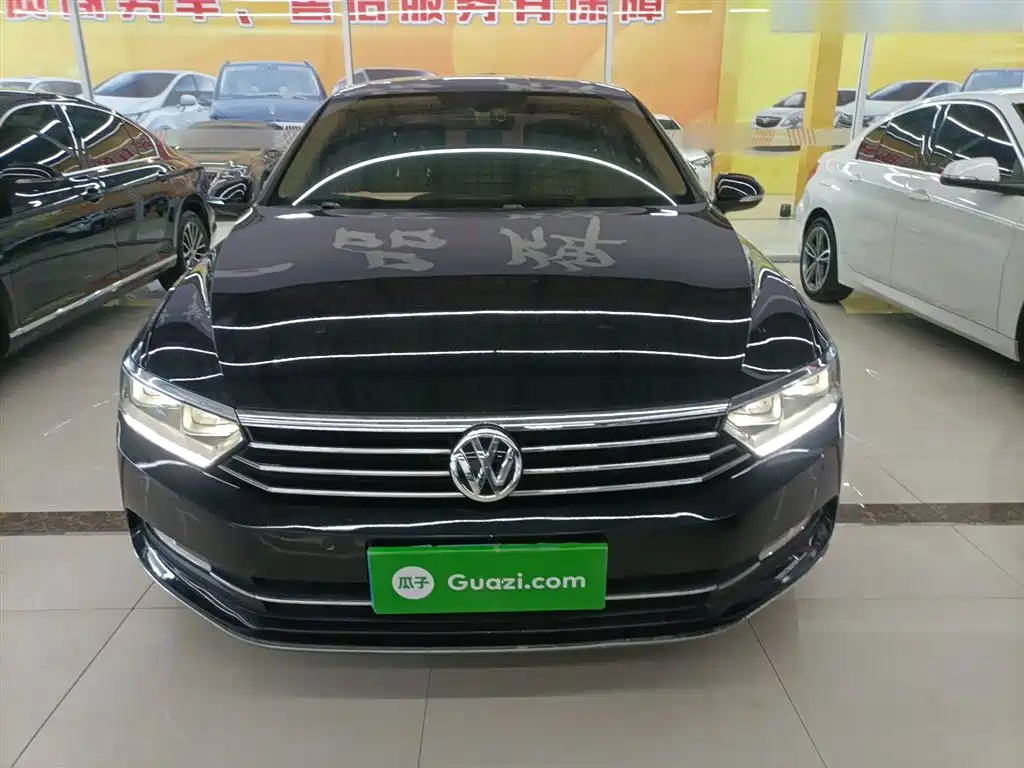 Volkswagen Magotan 2018 Facelift 330TSI DSG Luxury фото 3