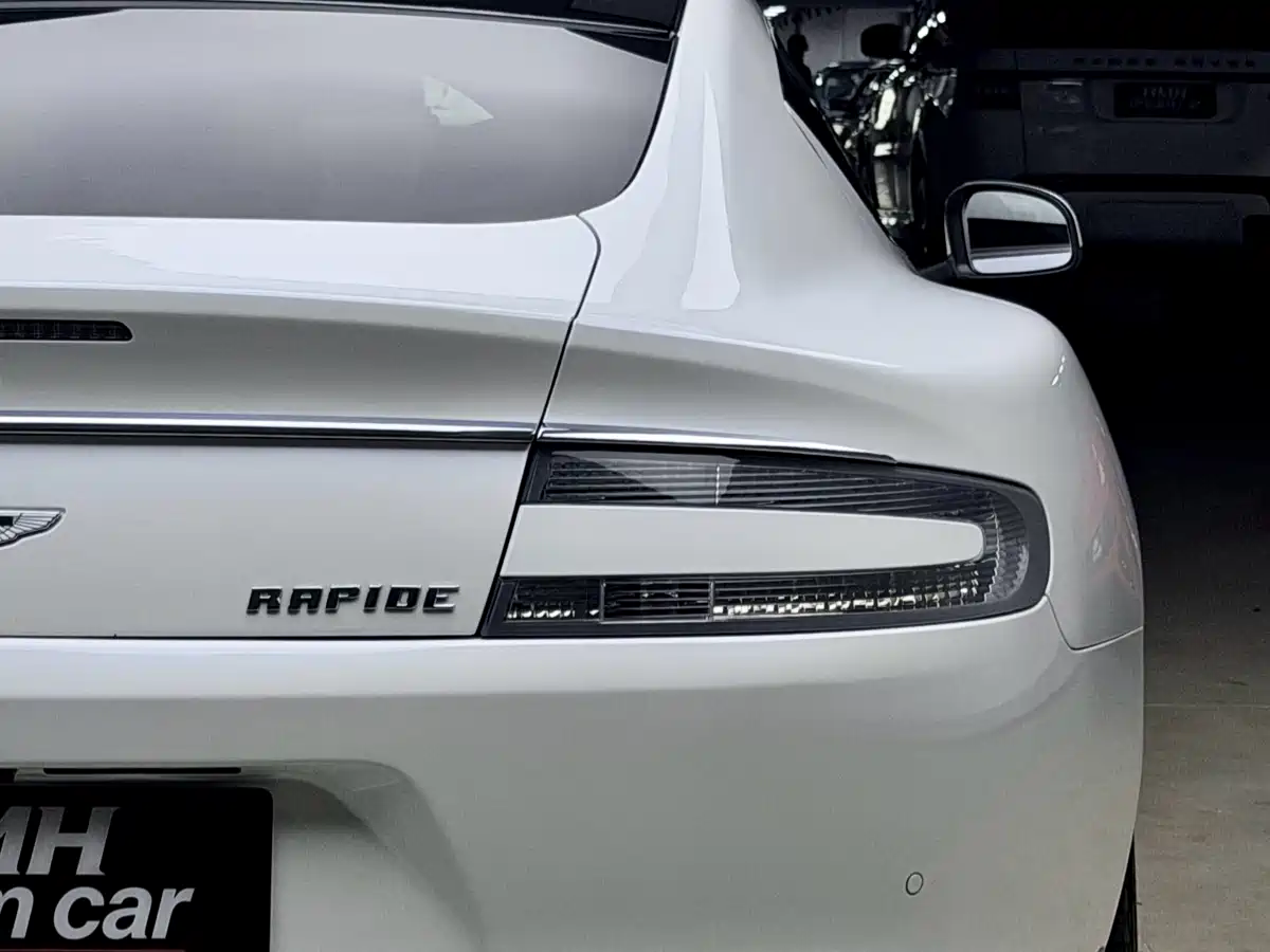 Aston Martin Rapide 2013 2010 6.0L