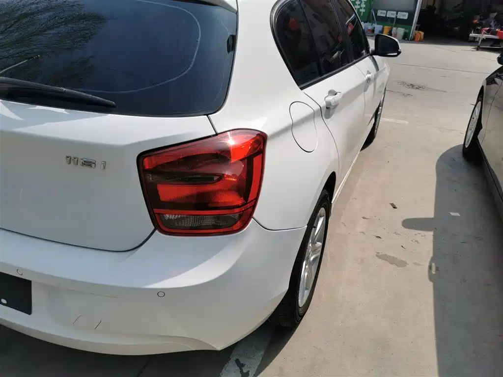BMW 1 Series (Import) 2013 Facelift 116i Leading Model фото 24