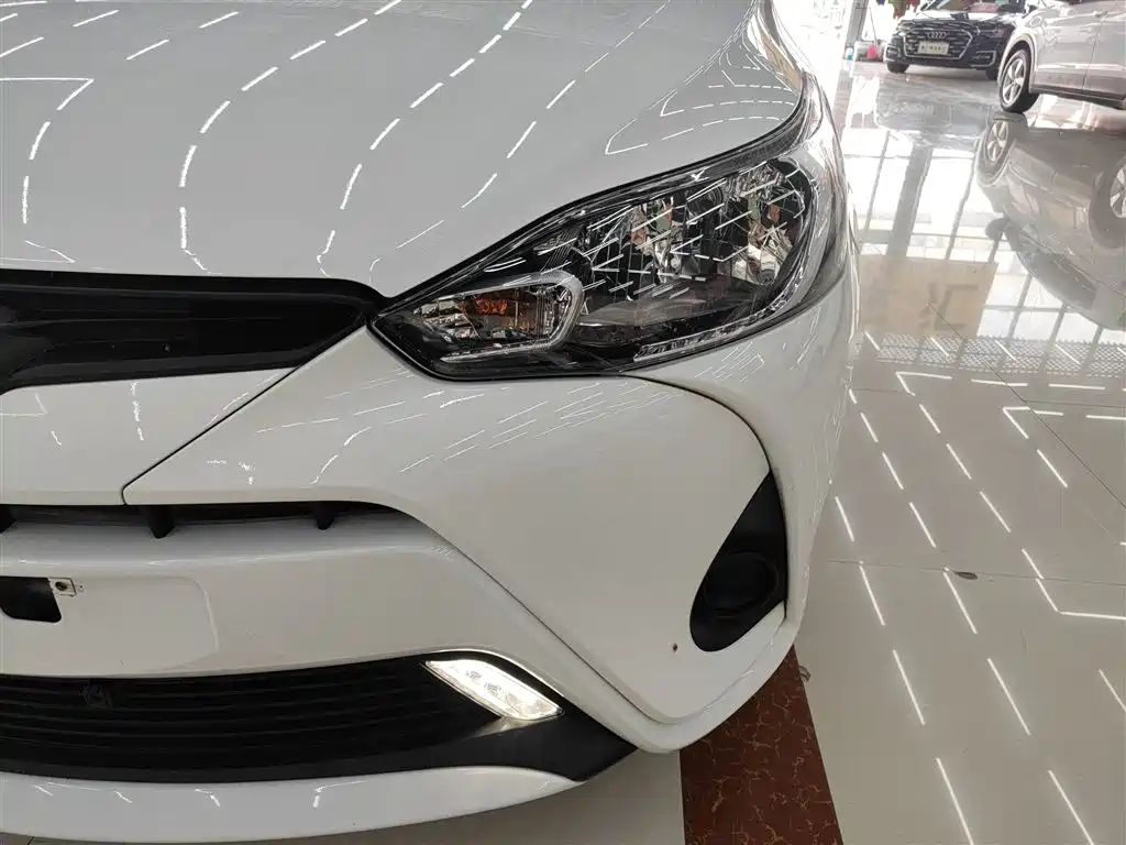 Toyota YARiS L Zhi Xiang 2019 1.5E CVT Charming China VI фото 18