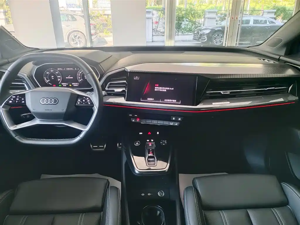 Audi Q4 e-tron 2024 40 e-tron Creation Edition фото 7
