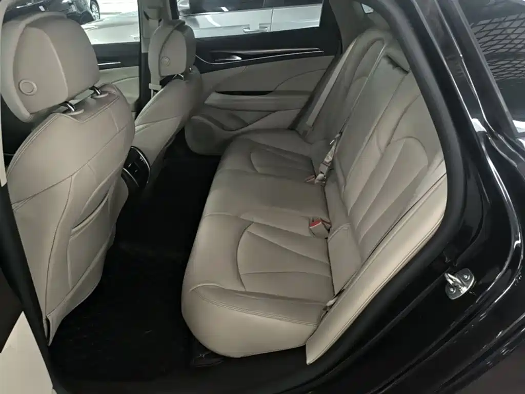Buick LaCrosse 2016 20T Leading Type фото 17
