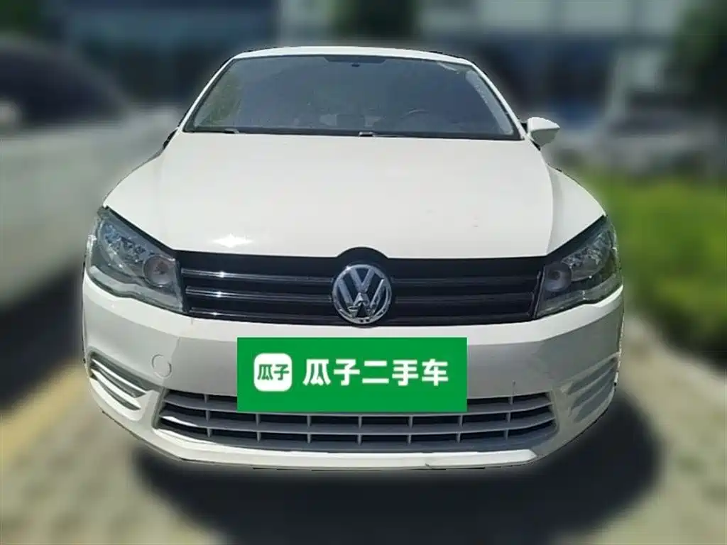 Volkswagen Jetta 2015 1.6L Manual Trend фото 5